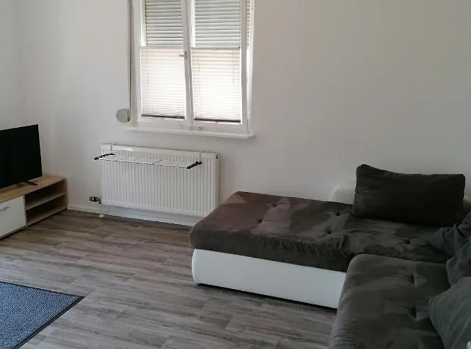 Stein, Monteurwohnung, 5 Grosse Einzelzimmer, Doppelzimmer, Uebernachtung Bis 8 Personen Moeglich Nyaraló Öhringen